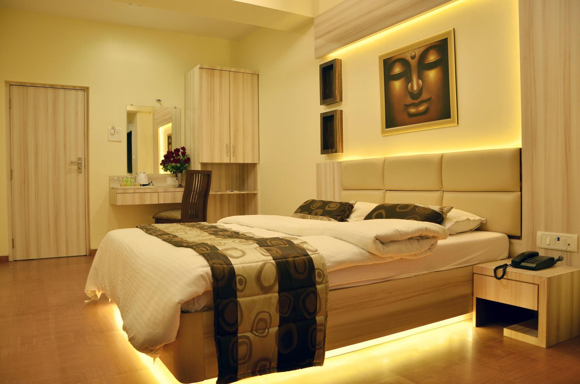 Hotel Alka Residency Thane Buitenkant foto