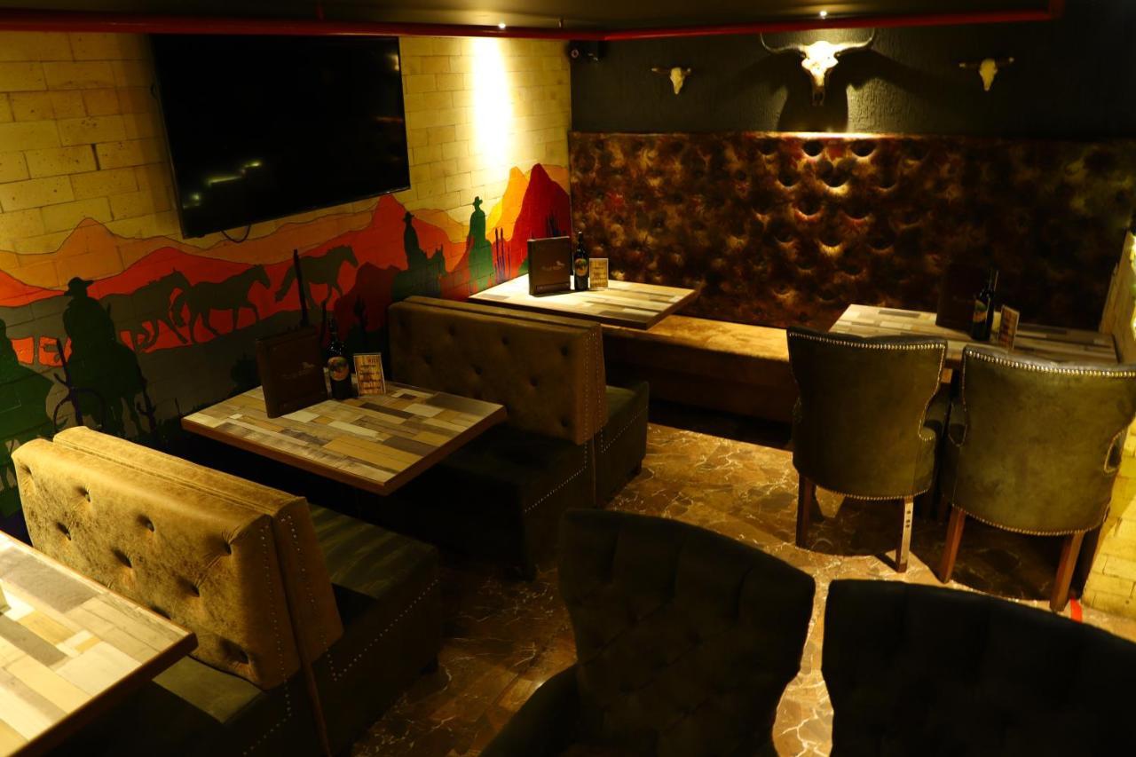 Hotel Alka Residency Thane Buitenkant foto